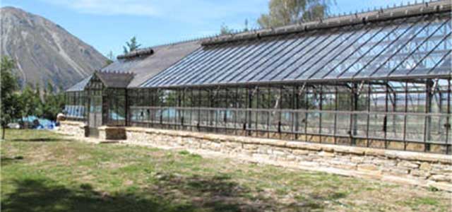Research Level Greenhouses