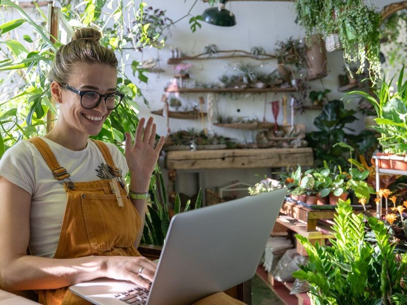 4 Benefits of Greenhouse Gardening